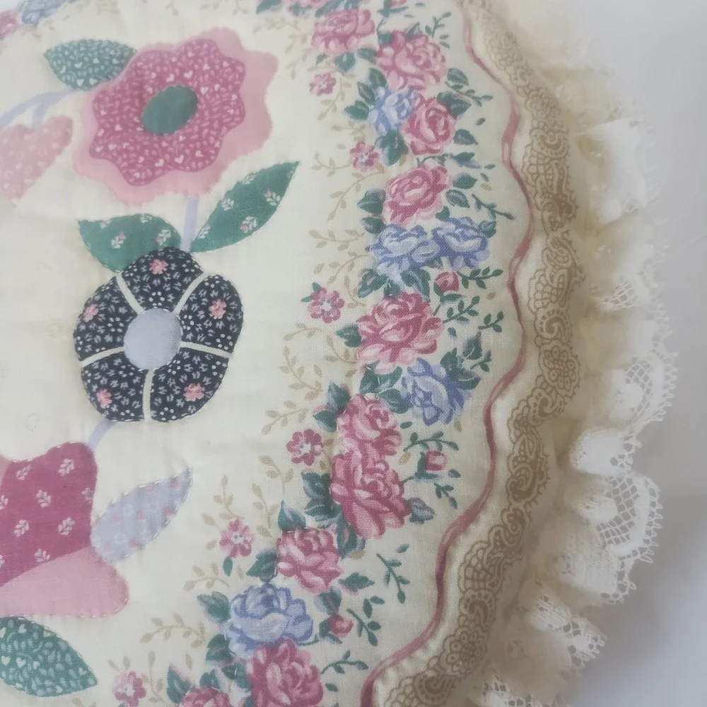 Heart Throw Pillows Set of 2 Cream Floral Lace Cottagecore Burrowcore